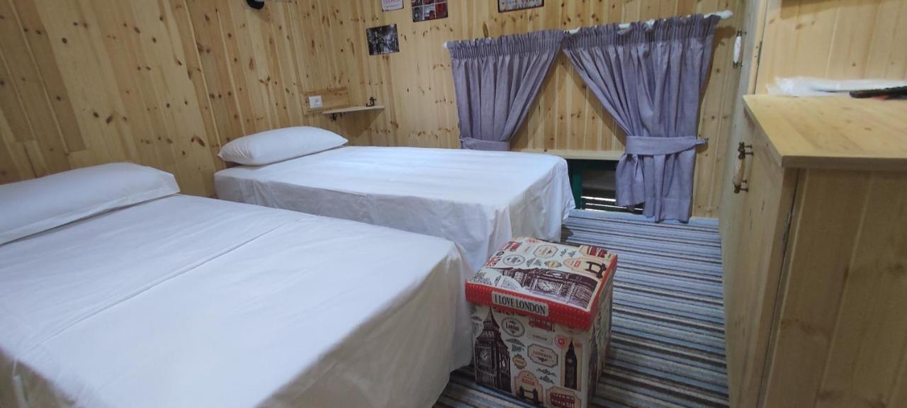 Hotel London Tirana Eksteriør billede